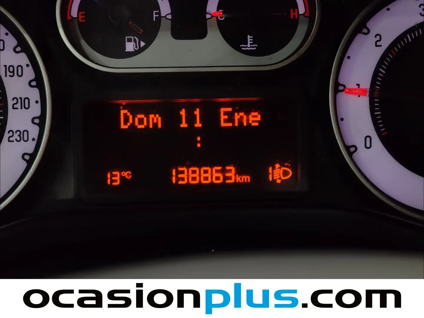 Foto Fiat 500L Fiat 500L 1.3 MultiJet S&S Lounge (95 CV)