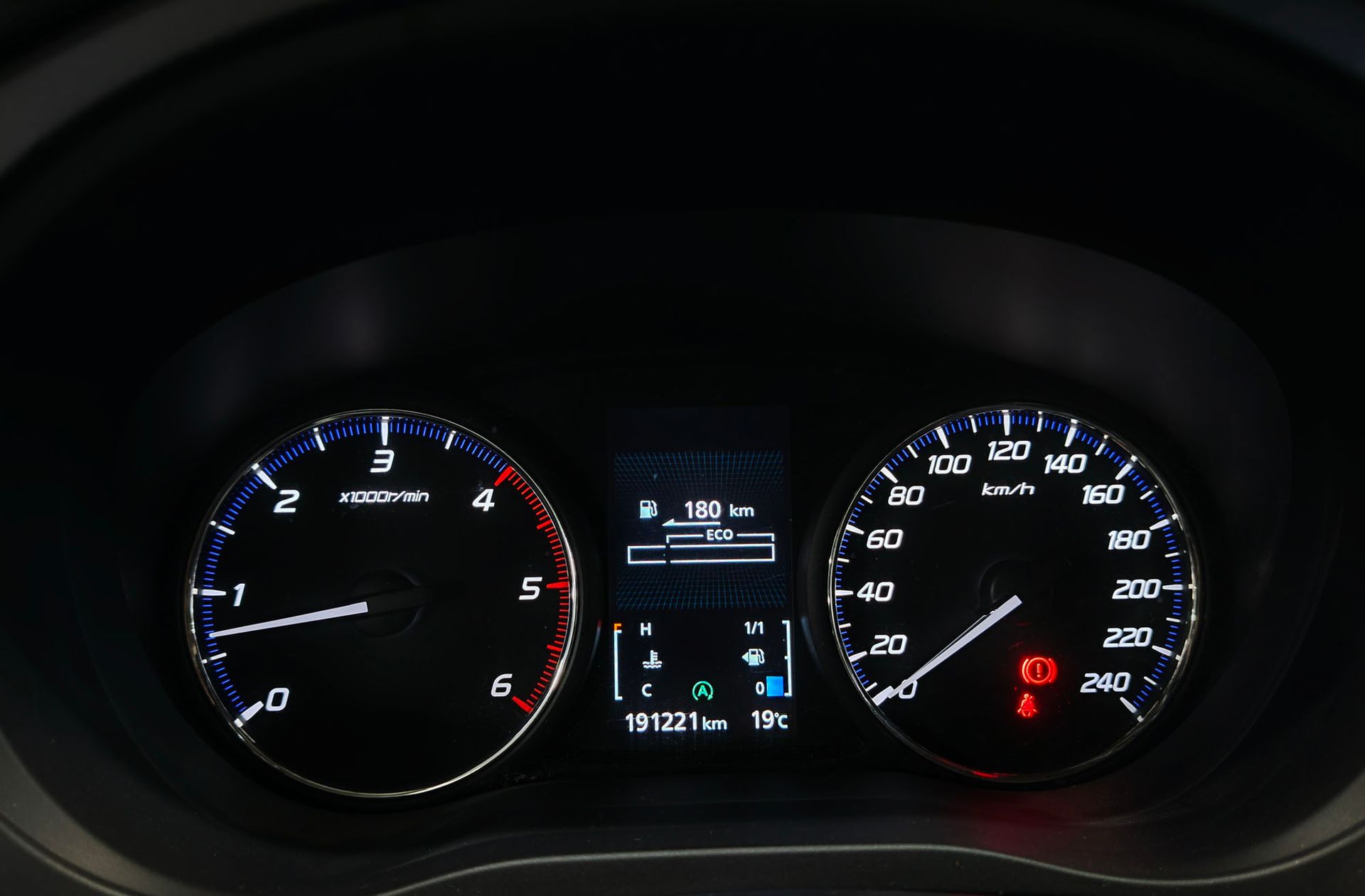 Mitsubishi Outlander 220 DI-D Motion 2WD - foto 20