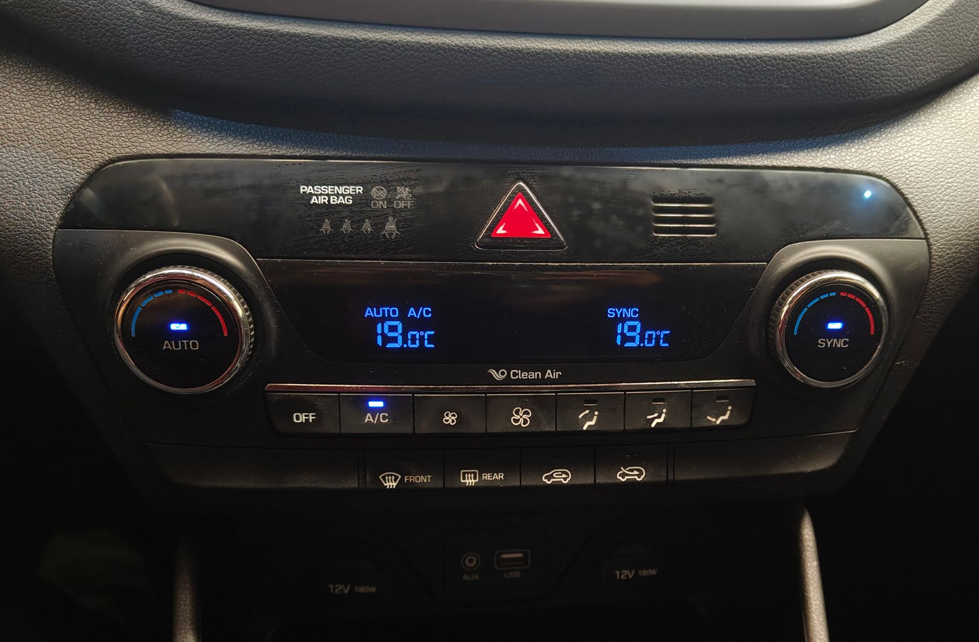 Hyundai Tucson 1.7 CRDi BlueDrive 25 Aniversario 4x2 - foto 34