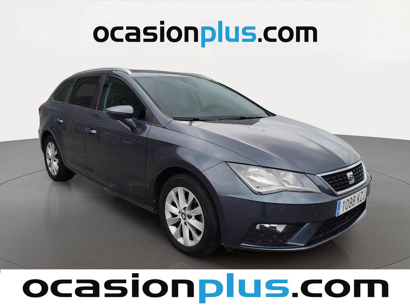 Foto delantera Seat León Seat León ST 1.5 EcoTSI S&S Style (130 CV) derecha