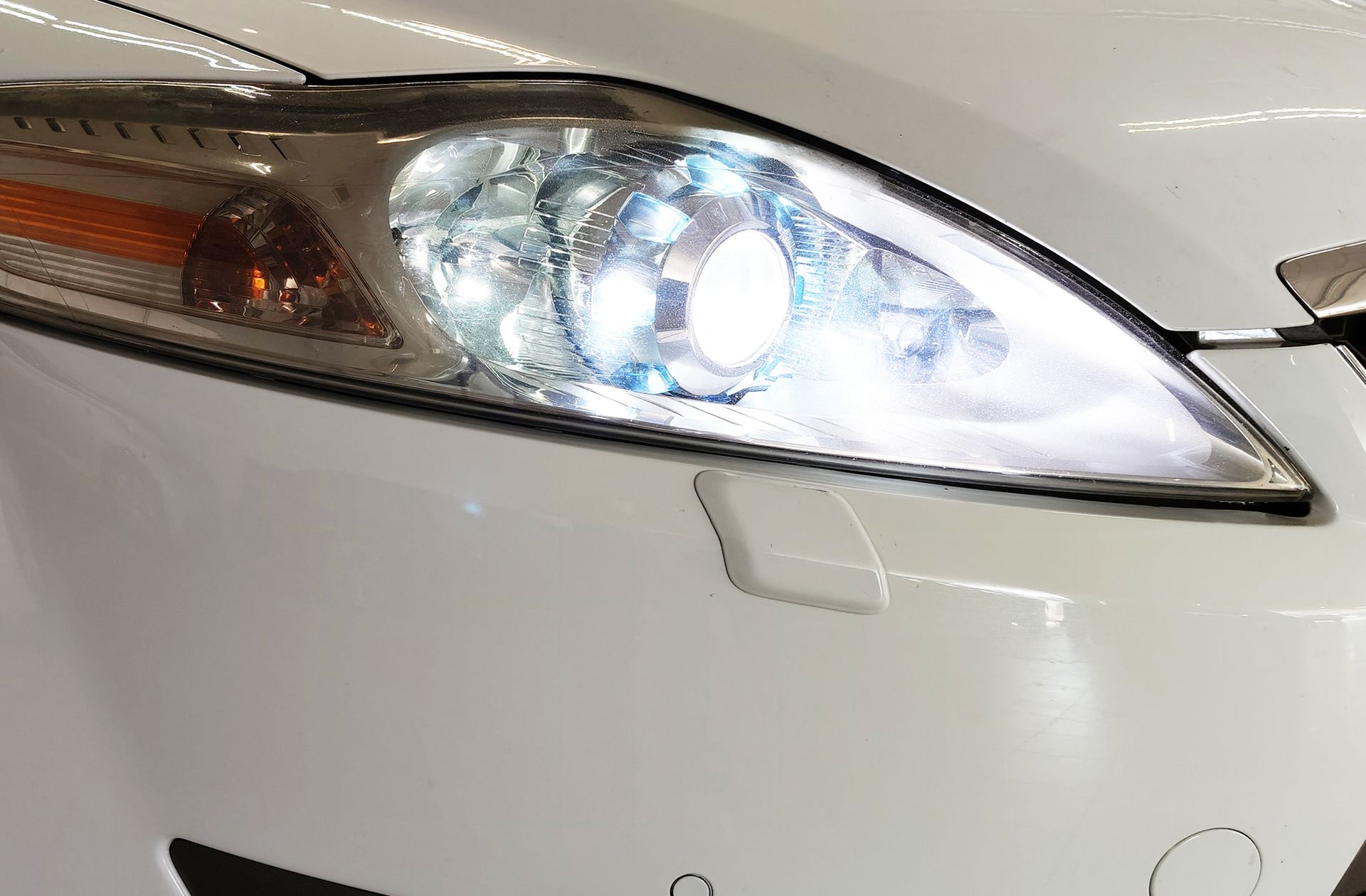 Ford Mondeo 2.0 EcoBoost 203 Titanium S Powershift - foto 15