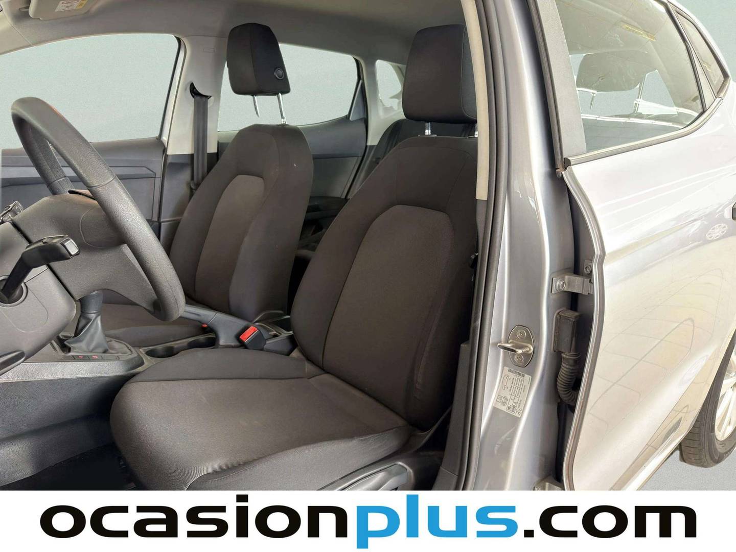Foto asientos delanteros Seat Ibiza Seat Ibiza 1.0 MPI Reference (80 CV)