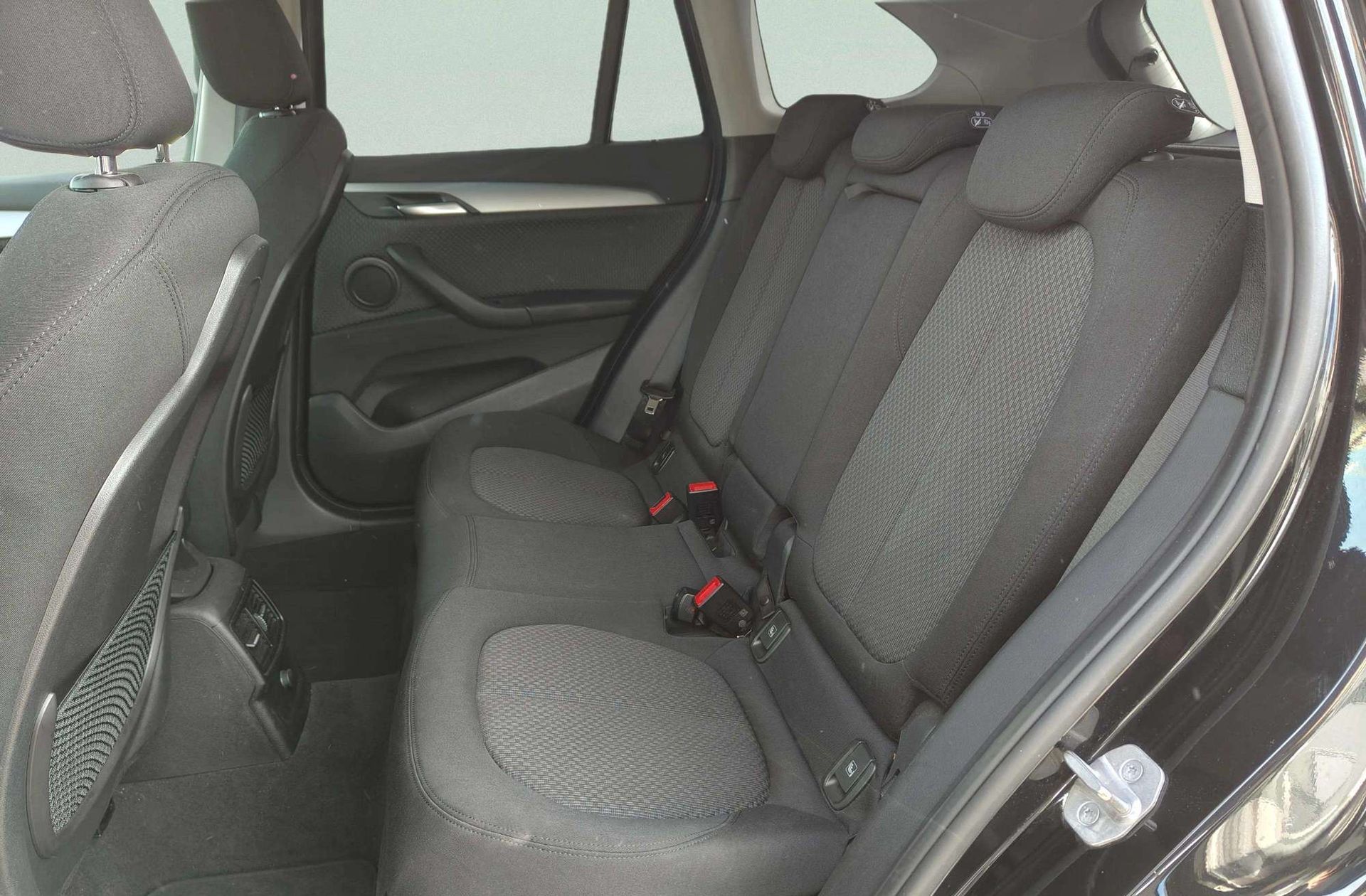 BMW X1 sDrive18d - foto 14