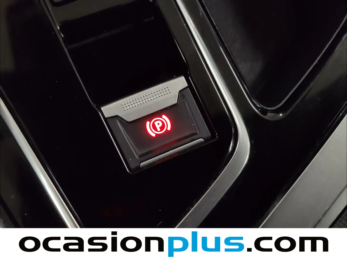 Foto Peugeot 3008 Hybrid Peugeot 3008 Hybrid 300 Allure Pack e-EAT8 (300 CV)