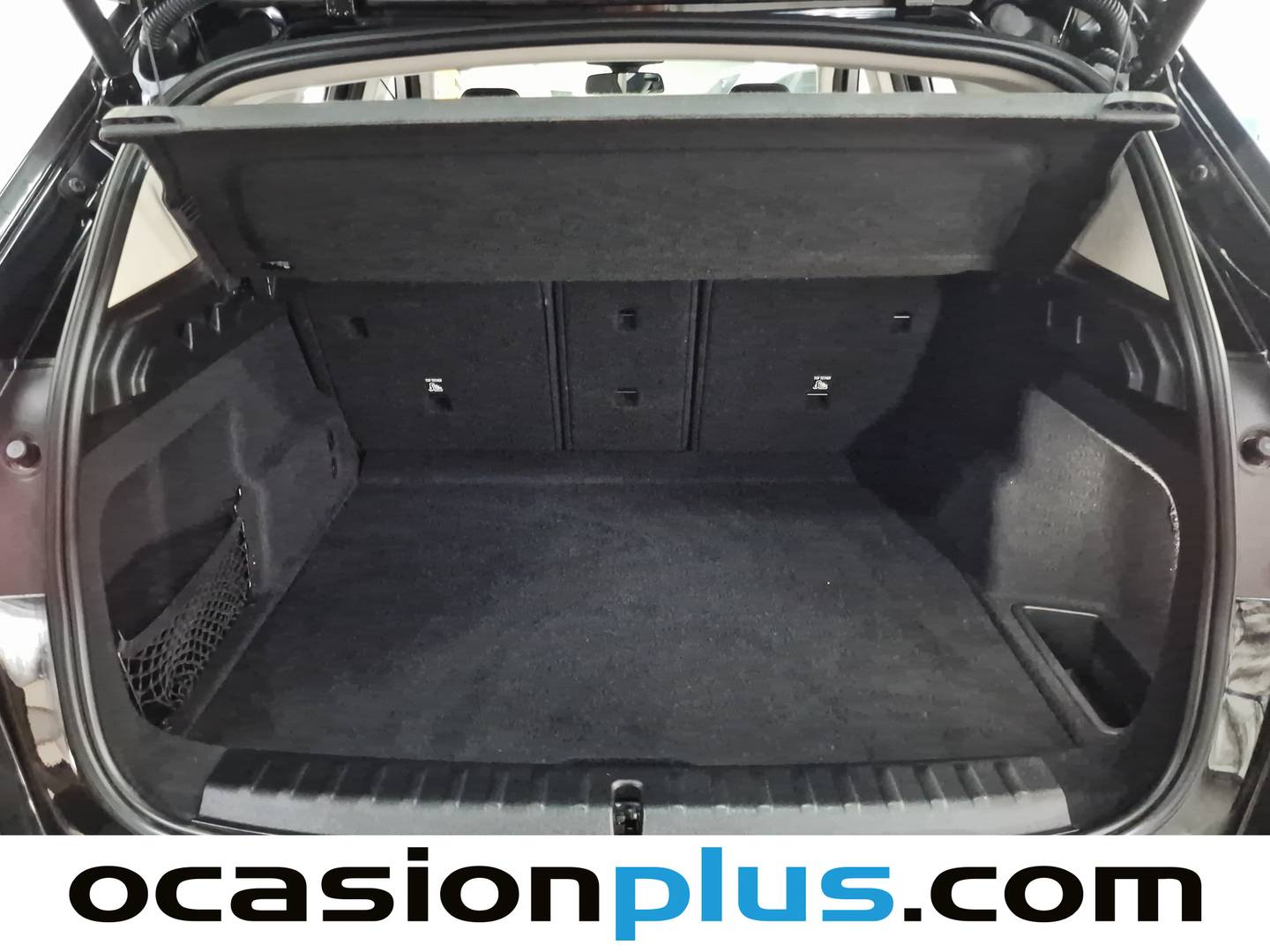Fotos maletero BMW X1 BMW X1 sDrive18i (136 CV)