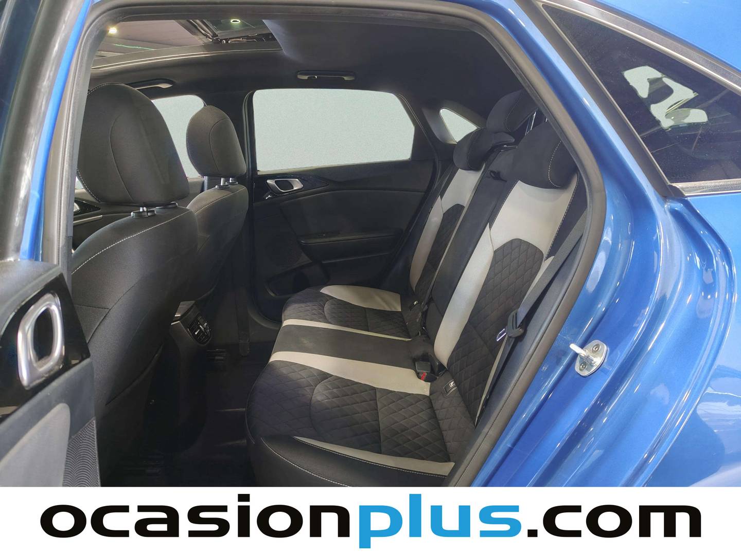 Foto asientos traseros KIA Ceed Kia Ceed 1.4 T-GDi Drive (140 CV)