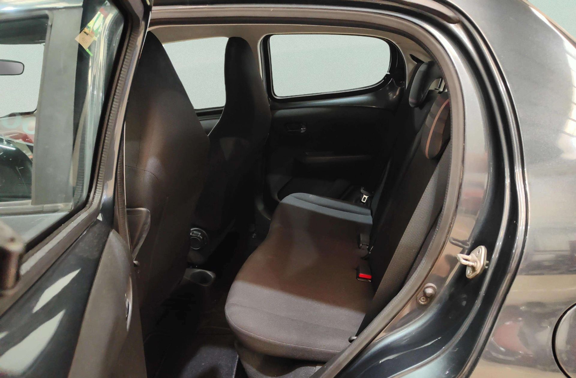 Peugeot 108 1.2 PureTech Allure - foto 9