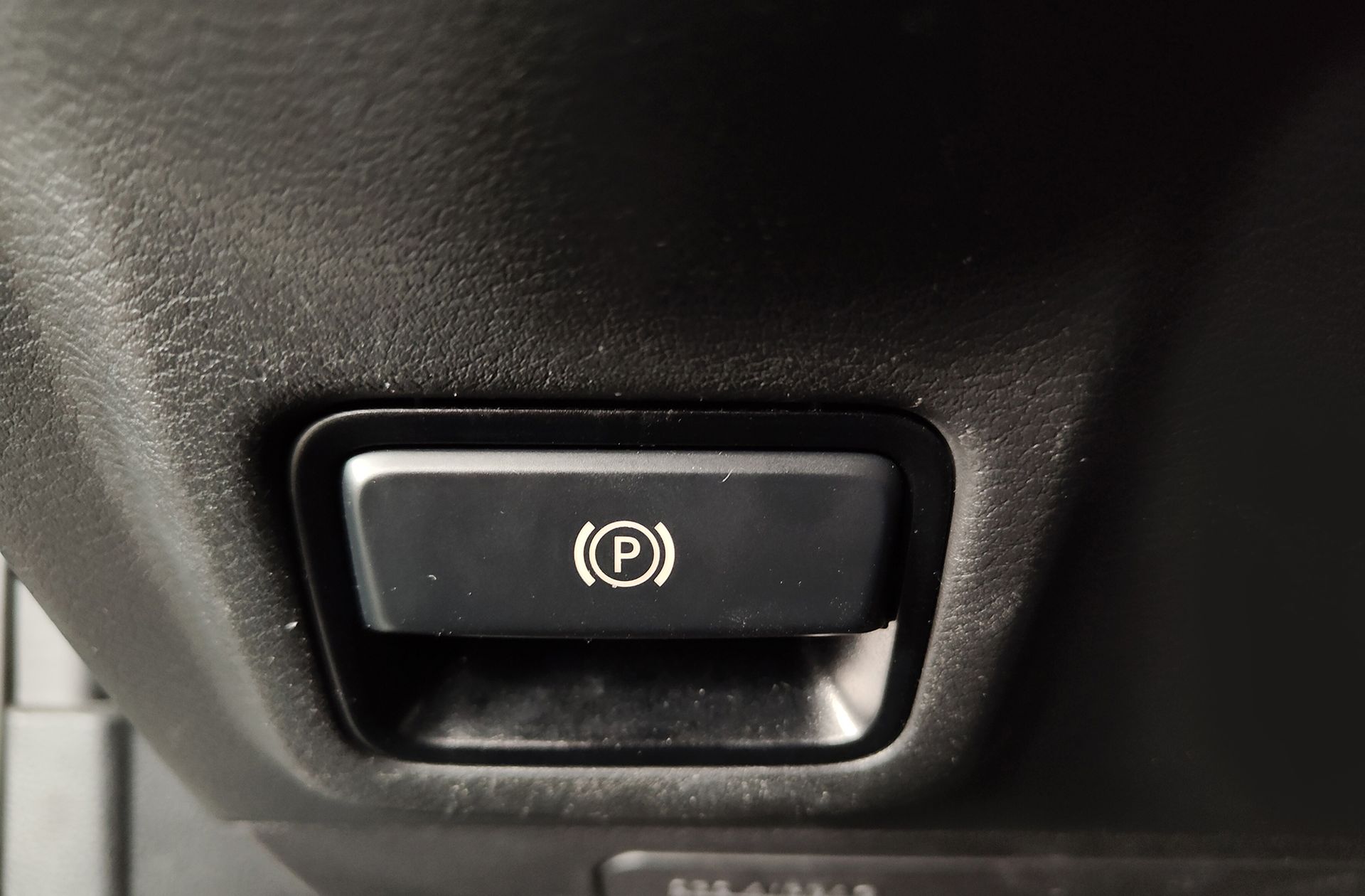 Infiniti Q30 1.6T Premium - foto 38