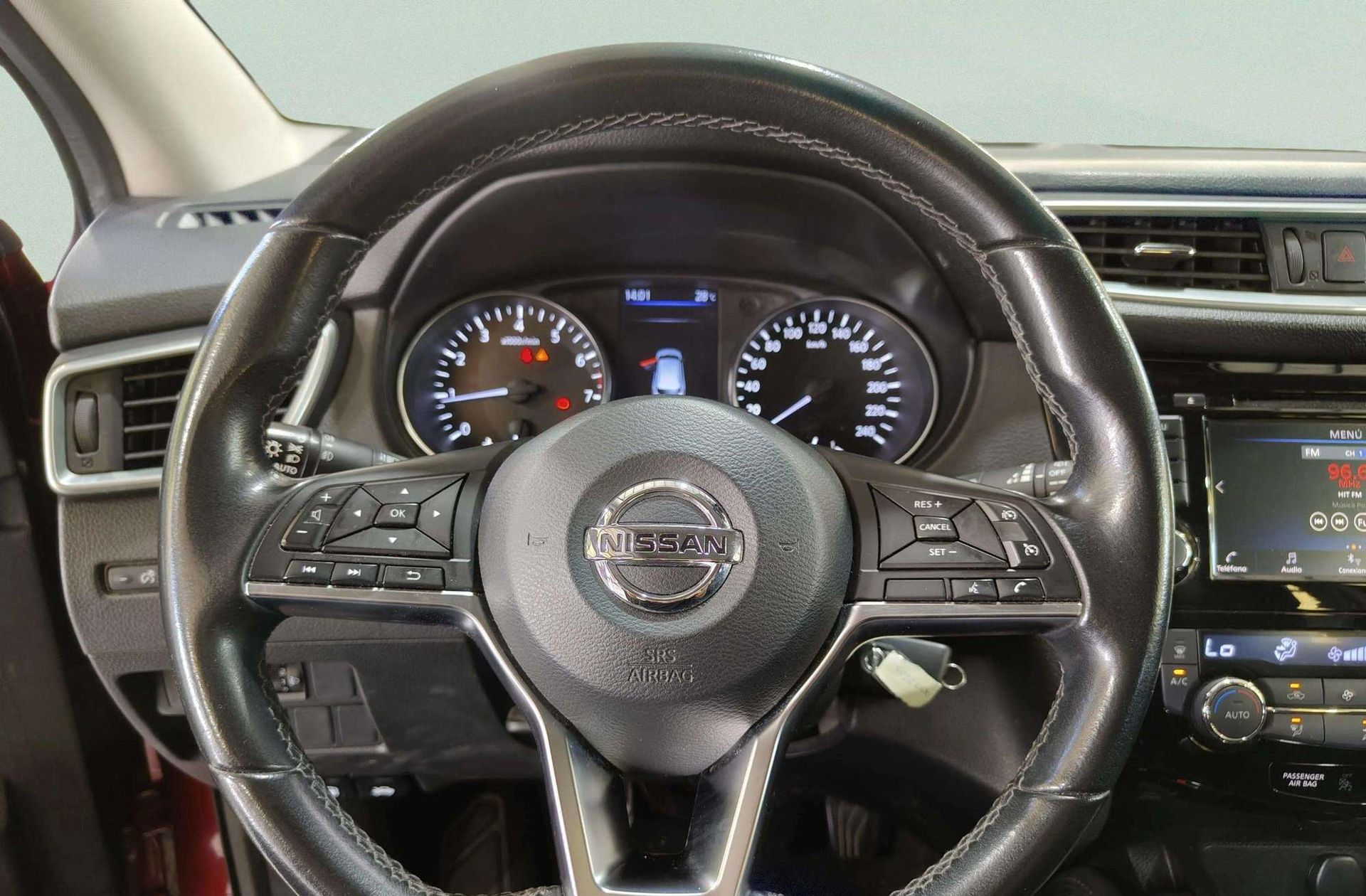 Nissan Qashqai DIG-T 140 Acenta 4x2 - foto 21