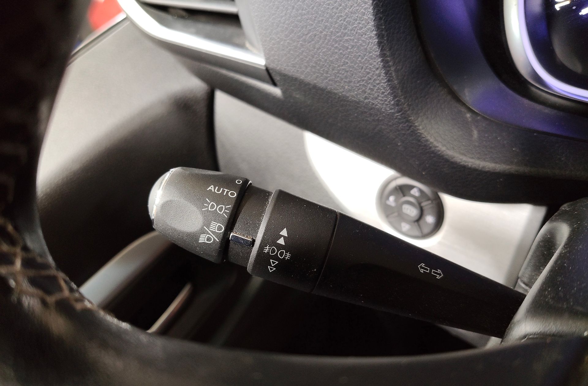 Peugeot Traveller Business VIP Long BlueHDi 7 plazas - foto 29