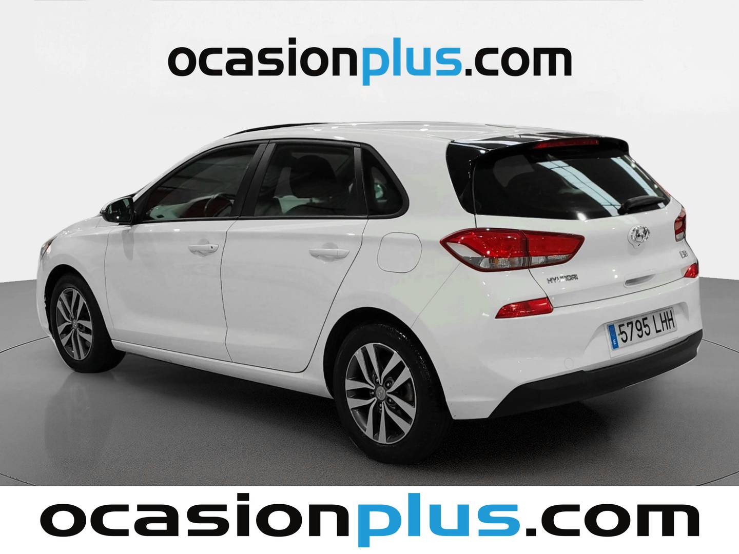 Foto trasera Hyundai i30 Hyundai i30 1.6 CRDI Klass (116 CV) derecha