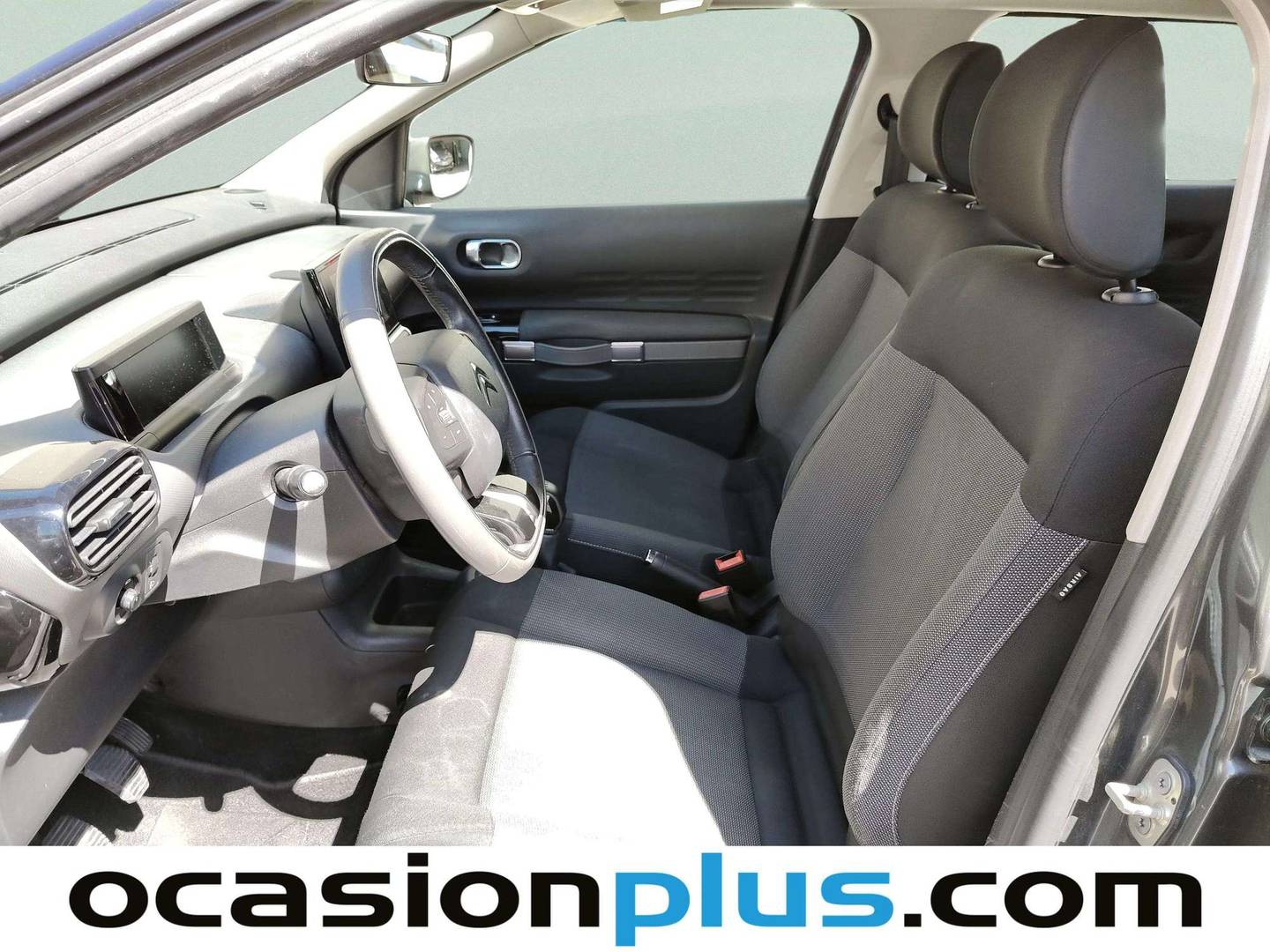 Foto asientos delanteros Citroën C4 Citroën C4 PureTech 110 Feel (110 CV)