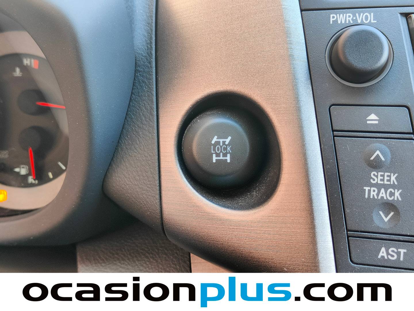 Extras del Toyota Rav4 Toyota Rav4 2.2 D-D-CAT Executive Cross Sport Autodr.S 4x4 (150 CV)