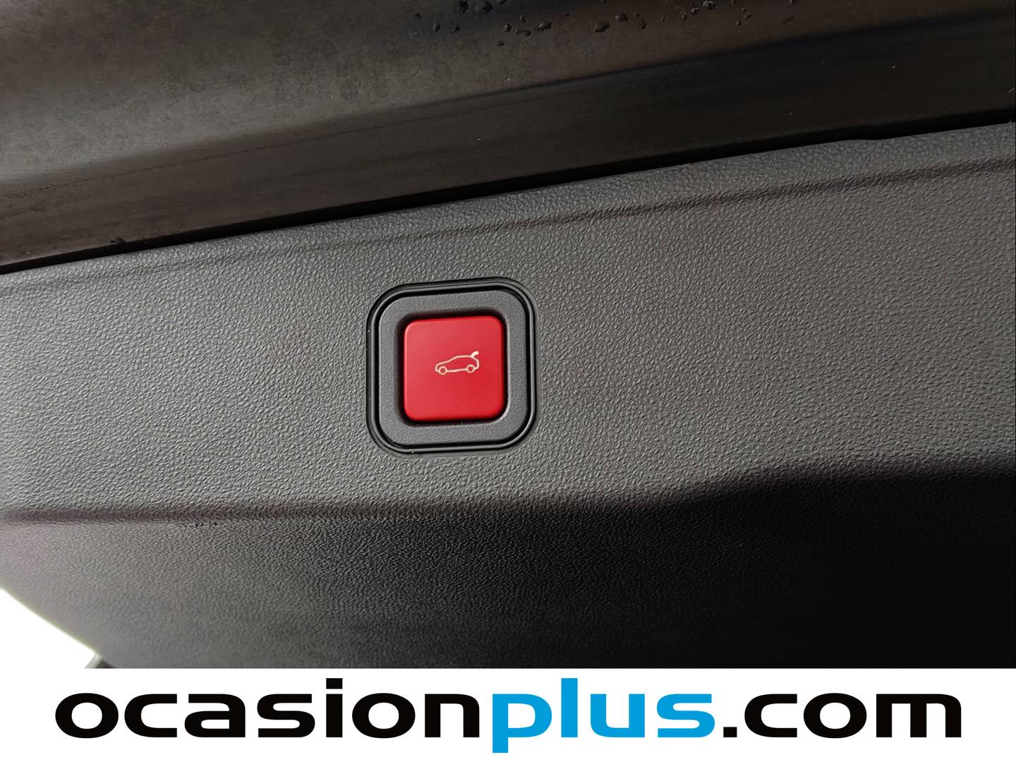 Foto Jeep Avenger Jeep Avenger 1.2 G Summit (100 CV)