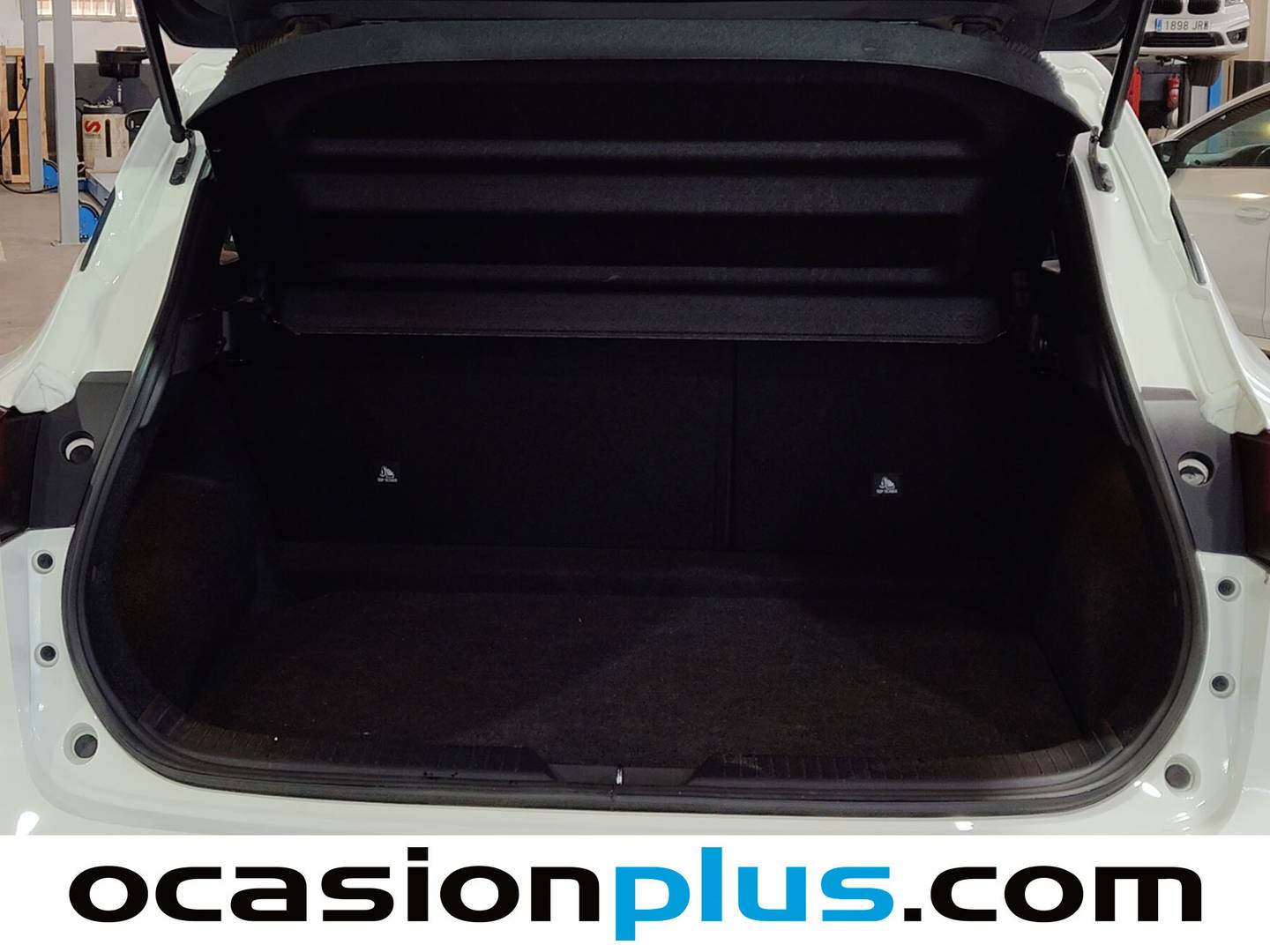 Fotos maletero Nissan QASHQAI Nissan Qashqai DIG-T 140 mHEV Acenta 4x2 (140 CV)