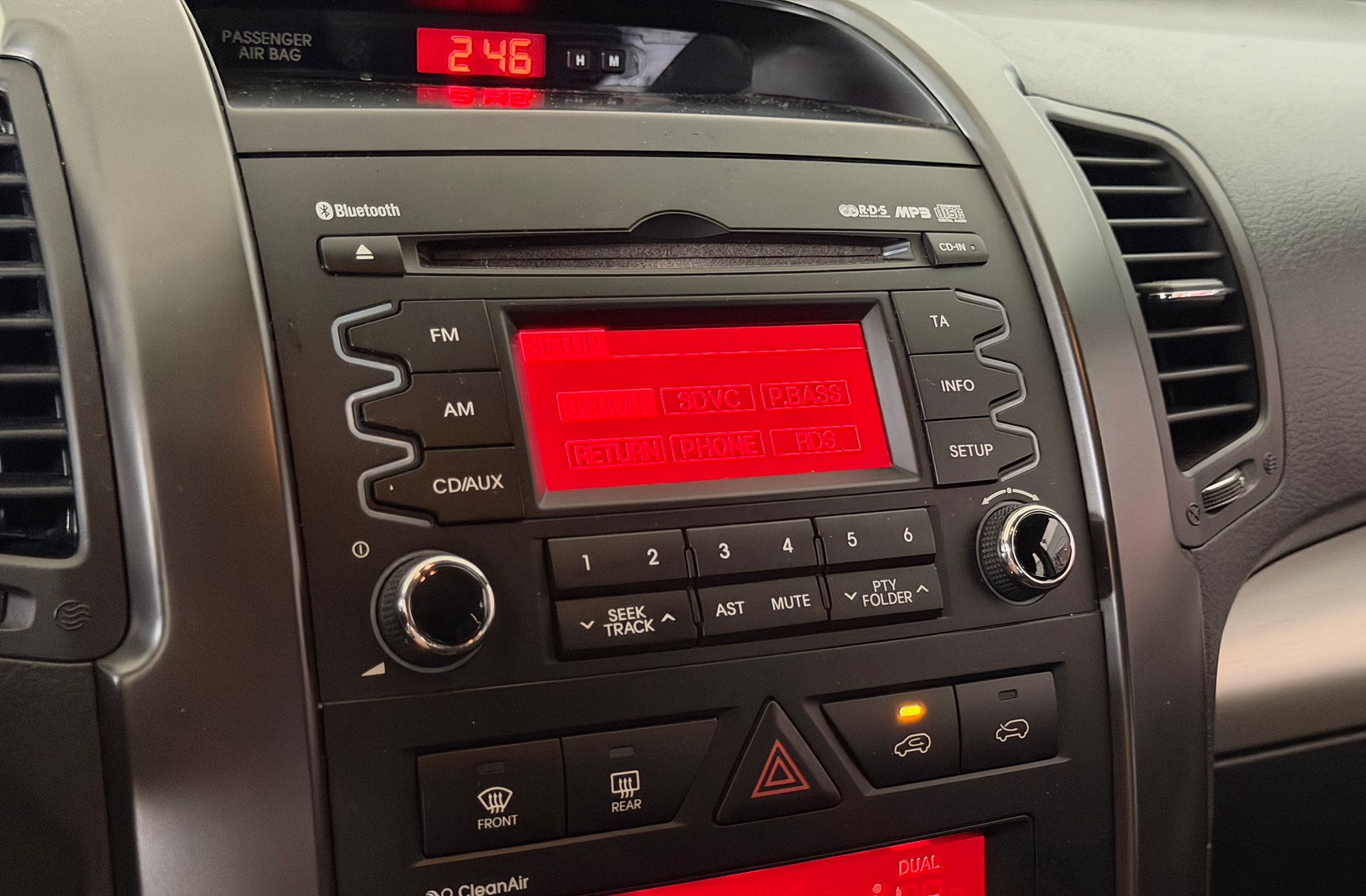 Kia Sorento 2.0 CRDi Drive 4x2 7 plazas - foto 25