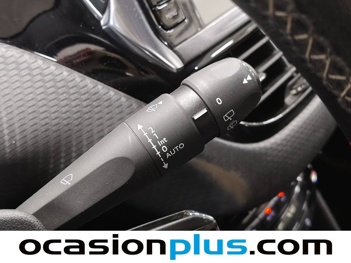Paquetes del Peugeot 2008 Peugeot 2008 BlueHDi 100 Allure (100 CV)