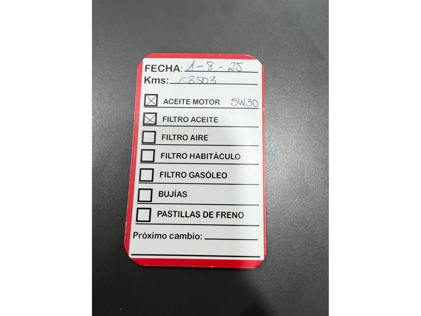 Foto del mantenimiento del Citroën C4 Cactus Citroën C4 Cactus PureTech 110 S&S Shine (110 CV)
