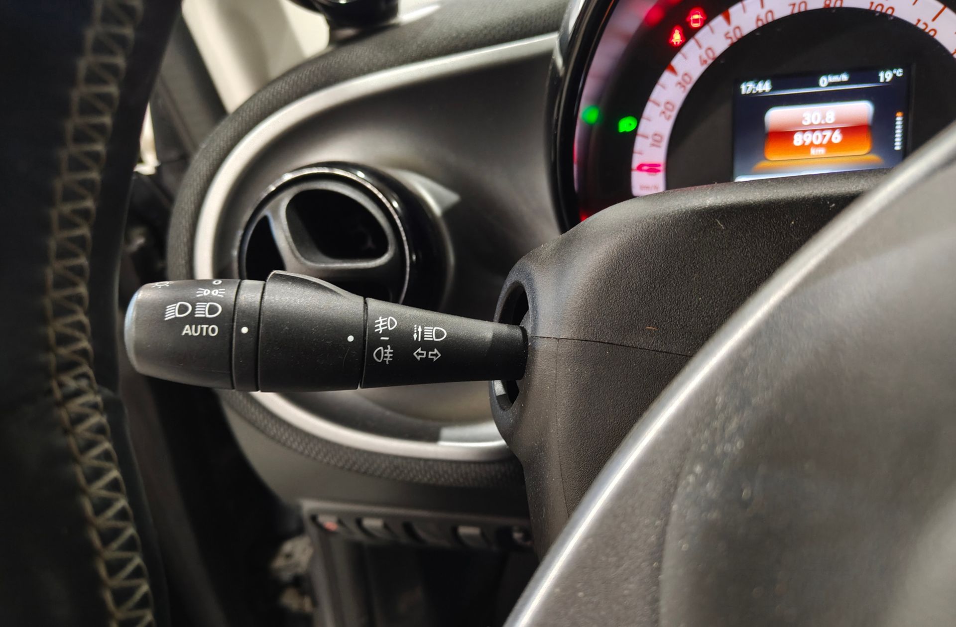 smart fortwo Coupe 66 Passion - foto 19