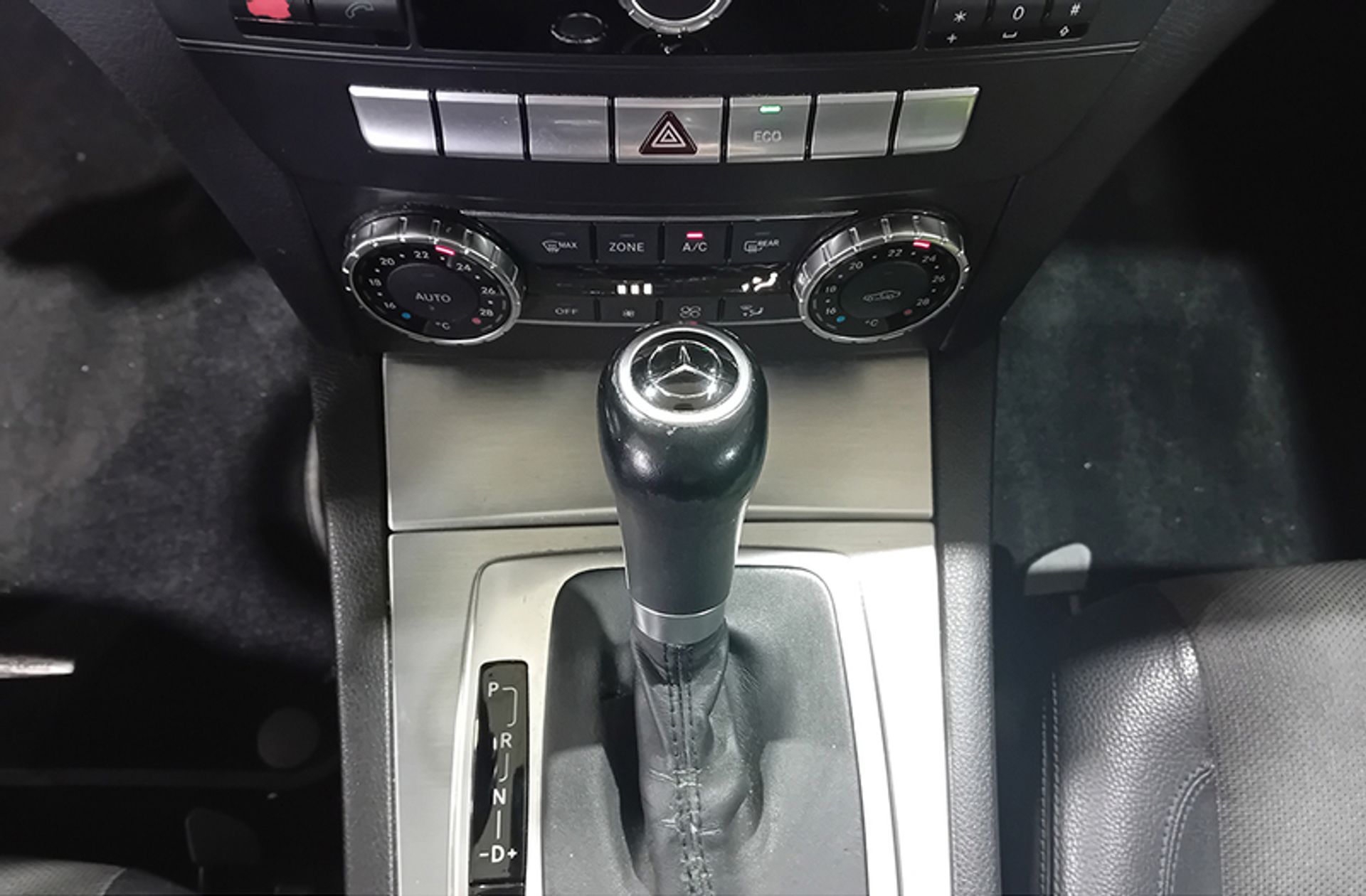 Mercedes-Benz Clase C Coupe 220 CDI - foto 5