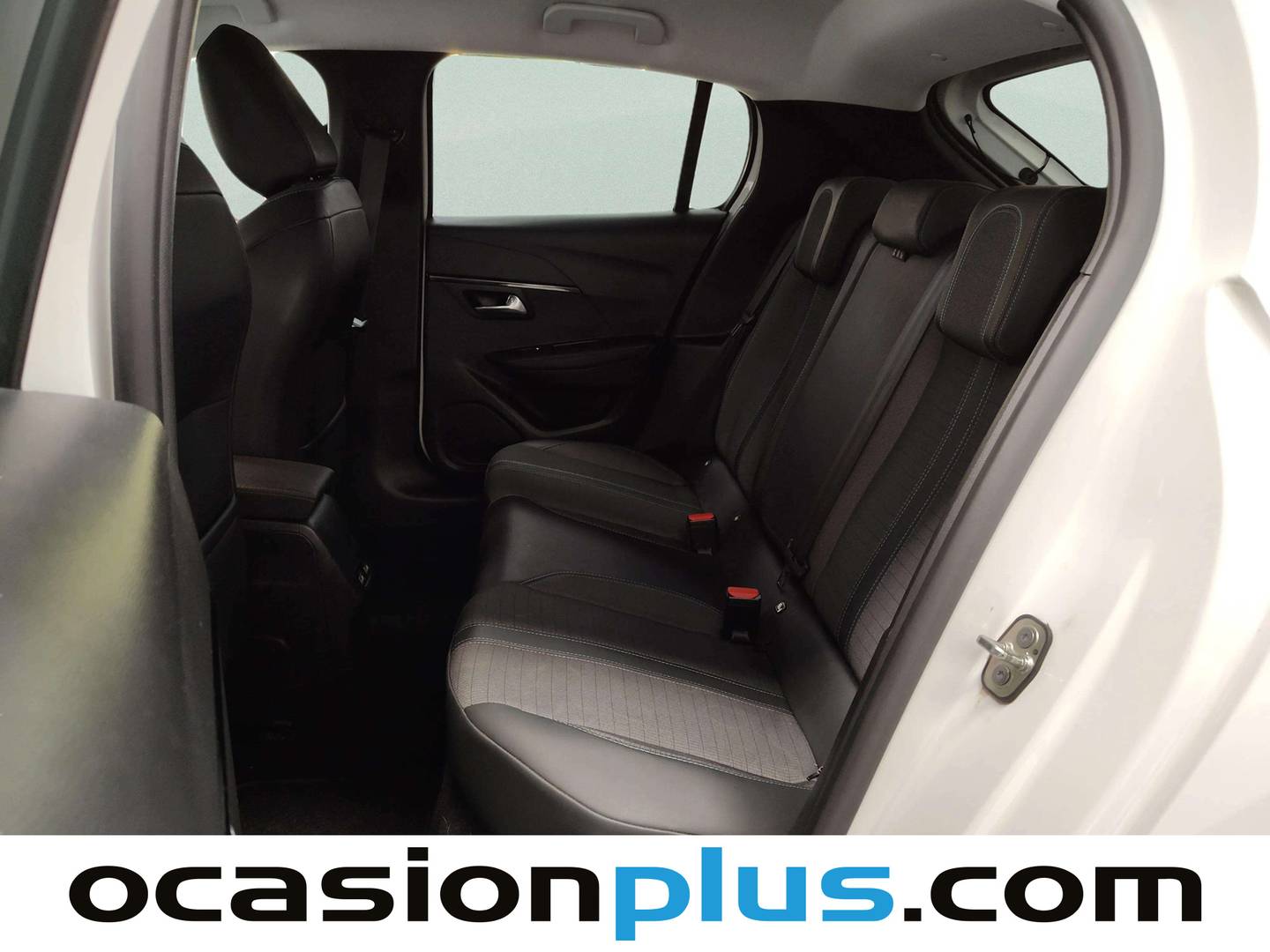 Foto asientos traseros Peugeot 208 Peugeot 208 PureTech 100 Allure Pack (100 CV)