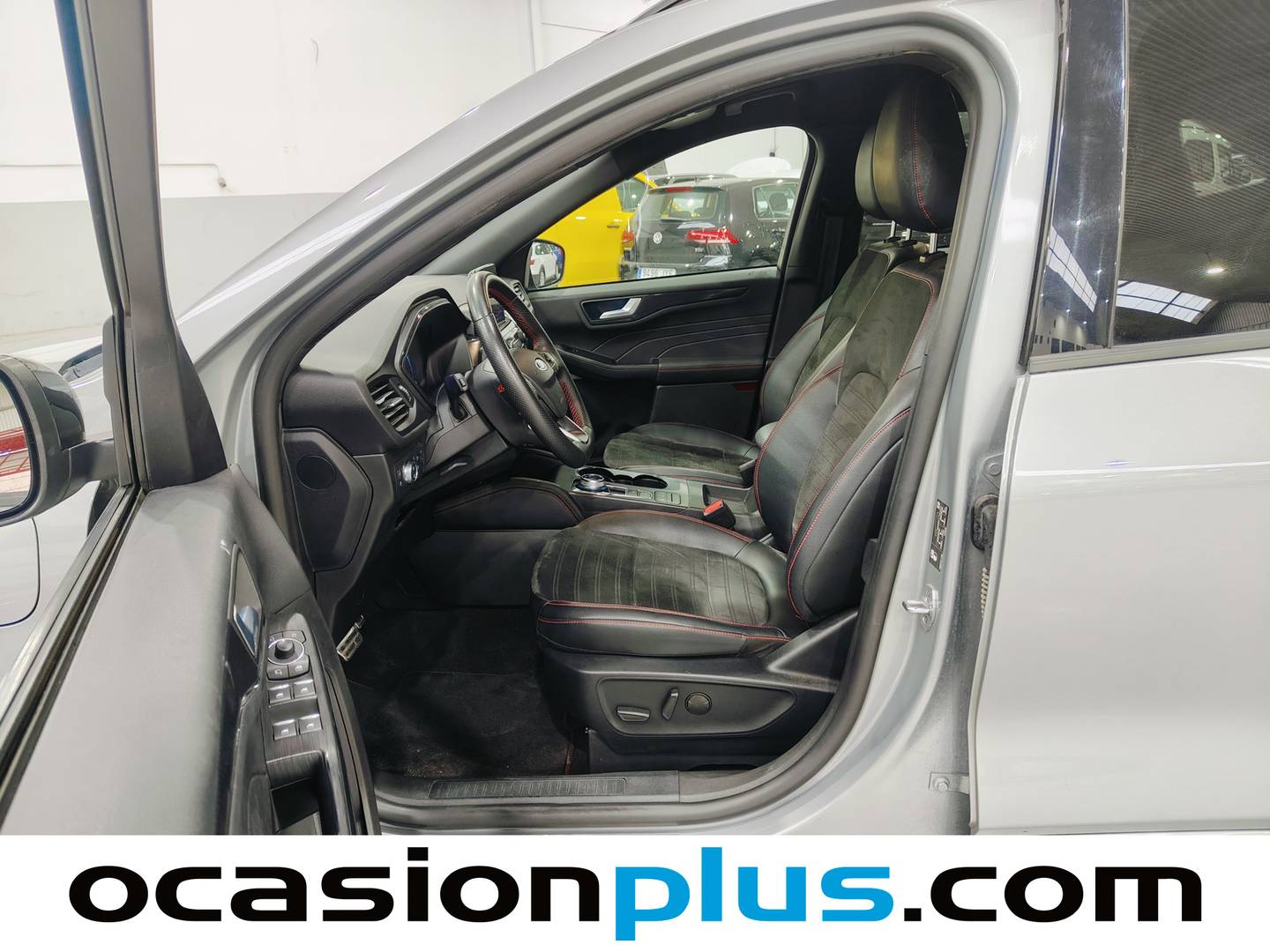 Foto Ford Kuga Ford Kuga 2.5 Duratec PHEV ST-Line X Auto (225 CV)