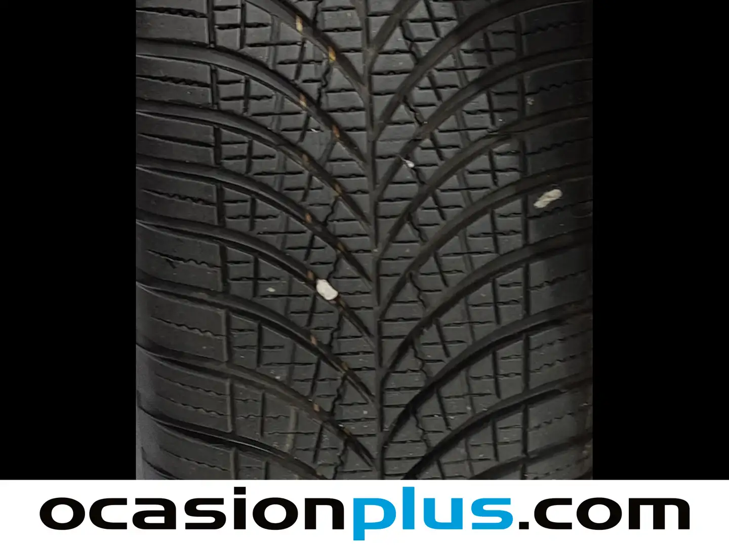 Foto Peugeot 2008 Peugeot 2008 Allure Hybrid eDCS6 (136 CV)