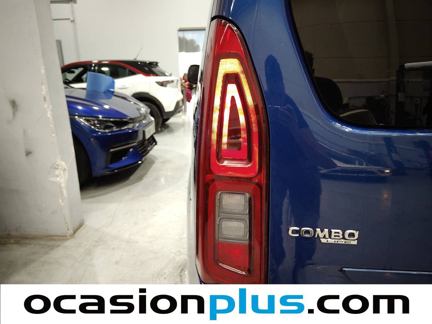 Foto Opel Combo Life Opel Combo Life 1.5 TD S&S Selective L Auto (130 CV) 7 Plazas