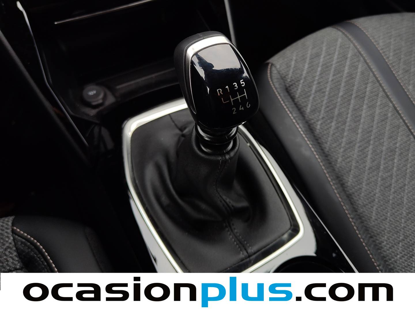 Peugeot 2008 Peugeot 2008 PureTech 100 S&S Allure (100 CV) de segunda mano