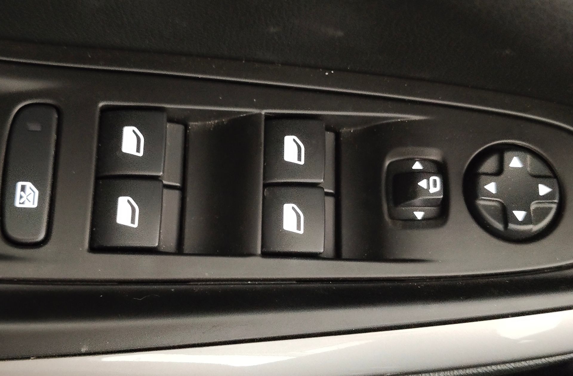 Opel Grandland 1.2 Turbo XHT GS - foto 34