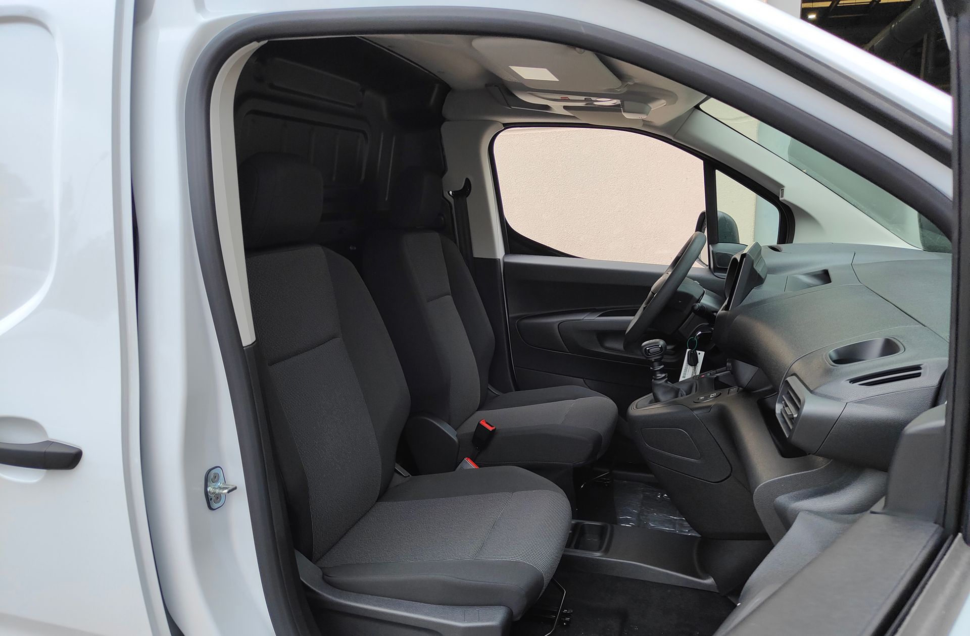 Fiat Doblò Furgon Furgón BlueHDi 100 M - foto 16