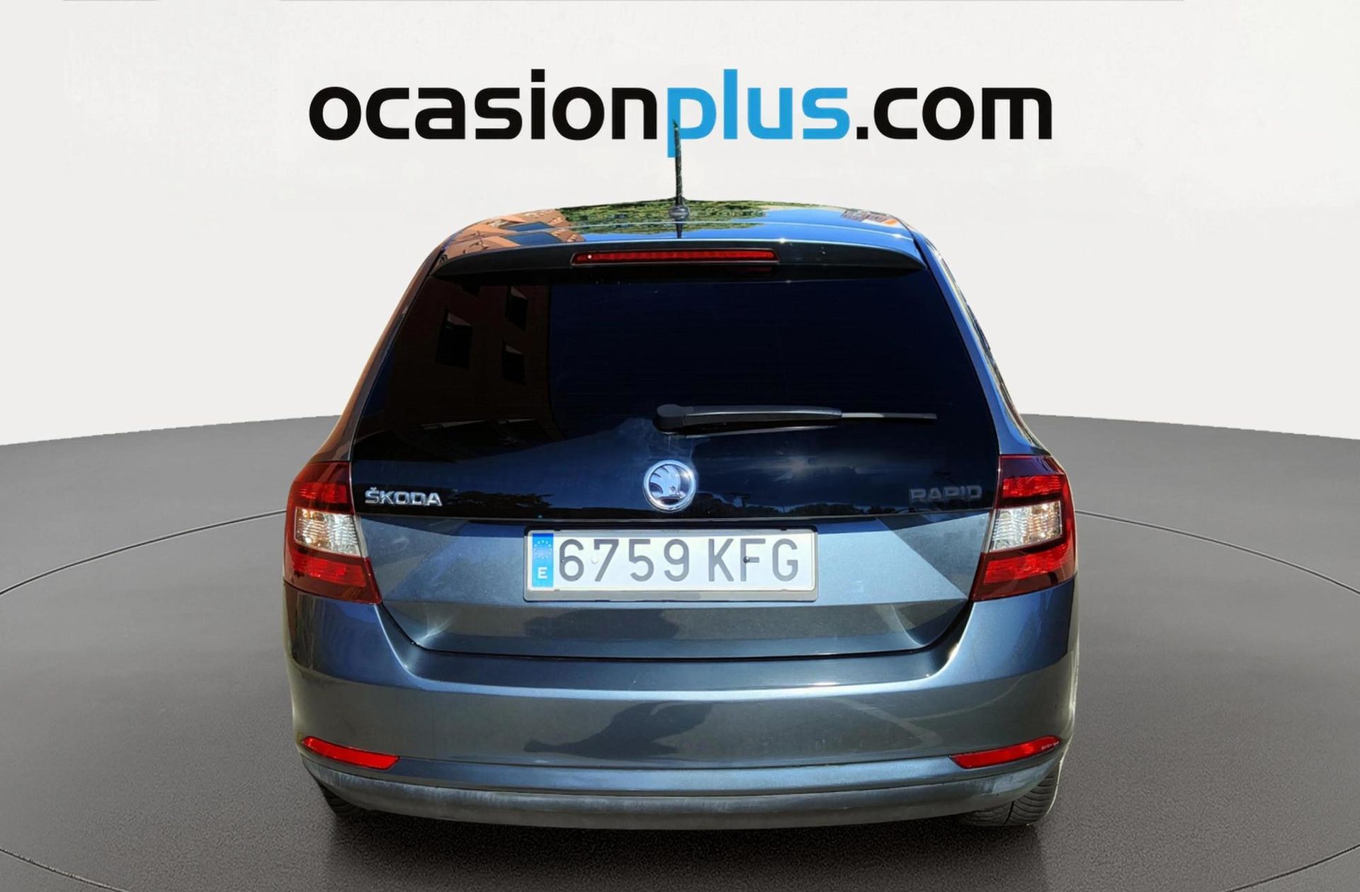 Škoda Spaceback 1.4 TDI CR Like - foto 11