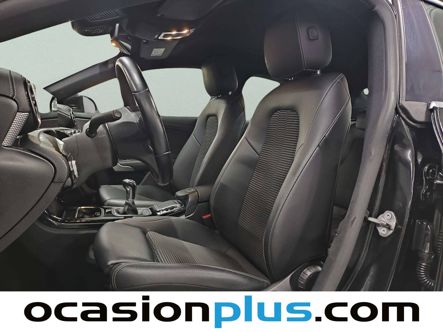 Mercedes CLA Mercedes-Benz CLA CLA 180 (136 CV) de segunda mano