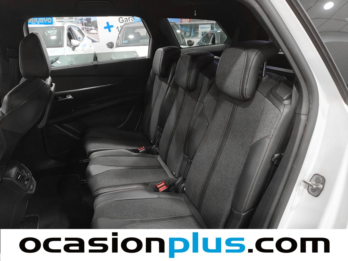 Foto Peugeot 5008 Peugeot 5008 BlueHDI 120 S&S GT Line (120 CV) 7 Plazas