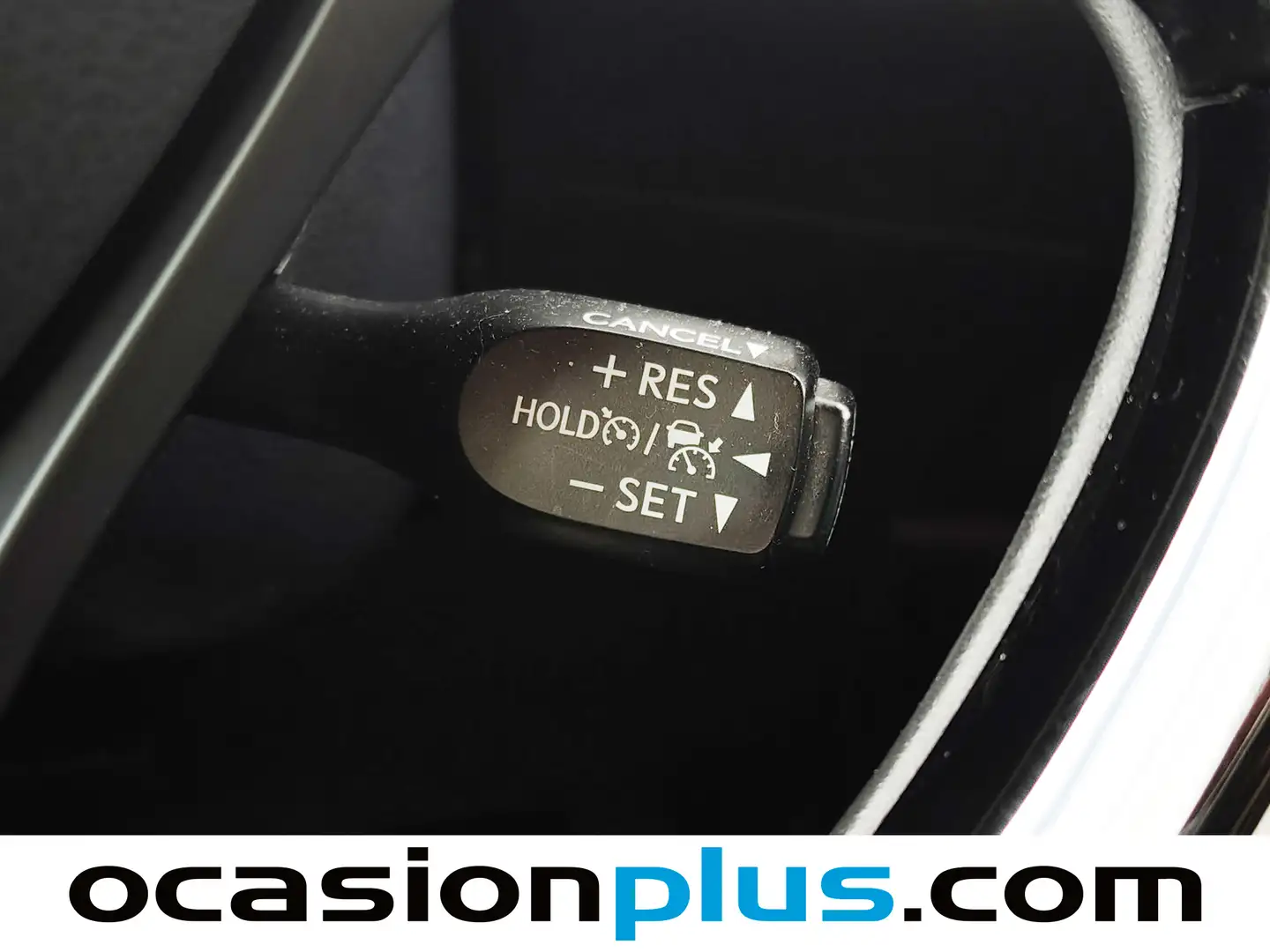 Foto Toyota C-HR Toyota C-HR 180H Advance Luxury (184 CV)