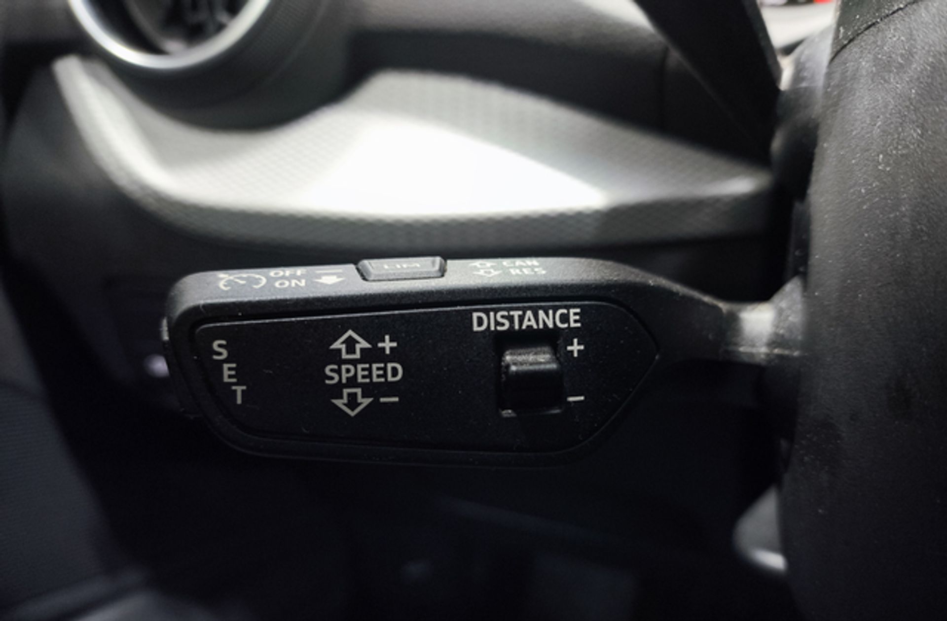 Audi Q2 Advanced 35 TFSI S-Tronic - foto 24
