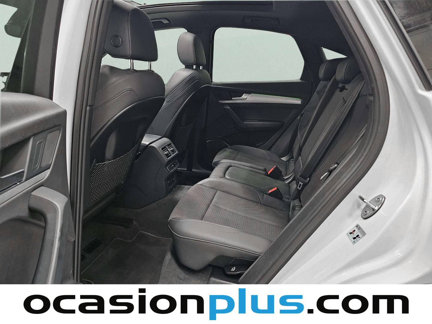 Foto asientos traseros Audi Q5 SPORTBACK Audi Q5 Sportback Black line 40 TDI quattro-ultra (204 CV) S tronic