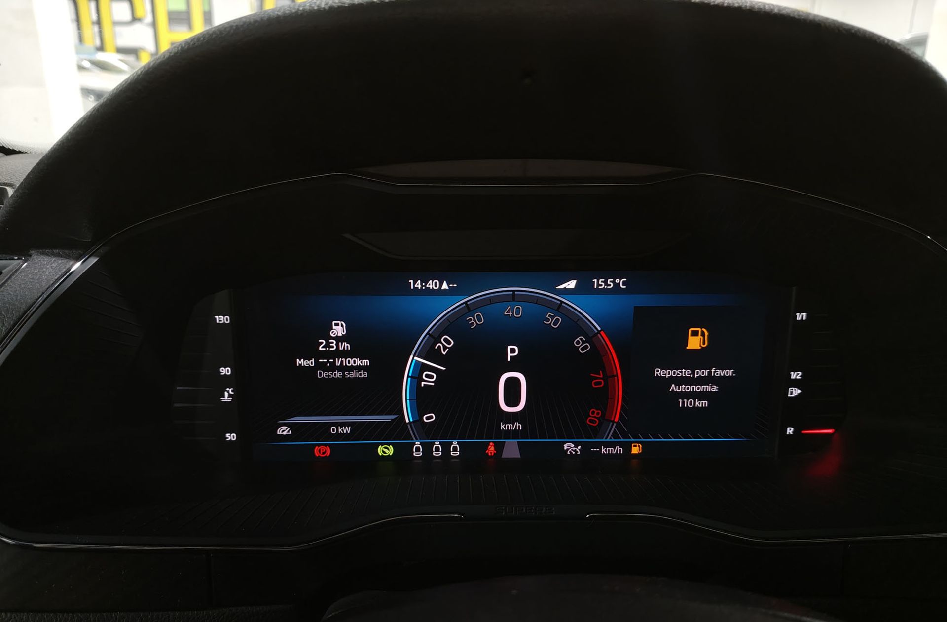 Škoda Superb 1.5 TSI Sport Line DSG - foto 30