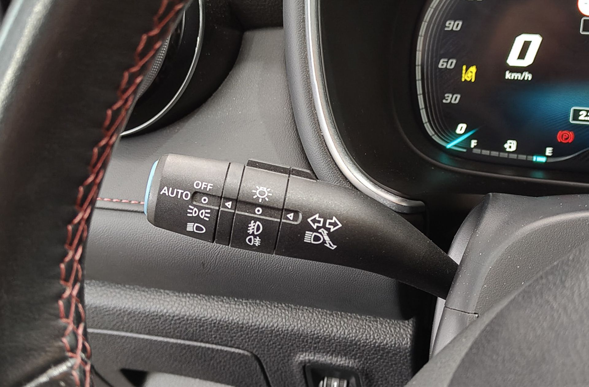 MG HS 1.5 Turbo GDI Comfort - foto 25