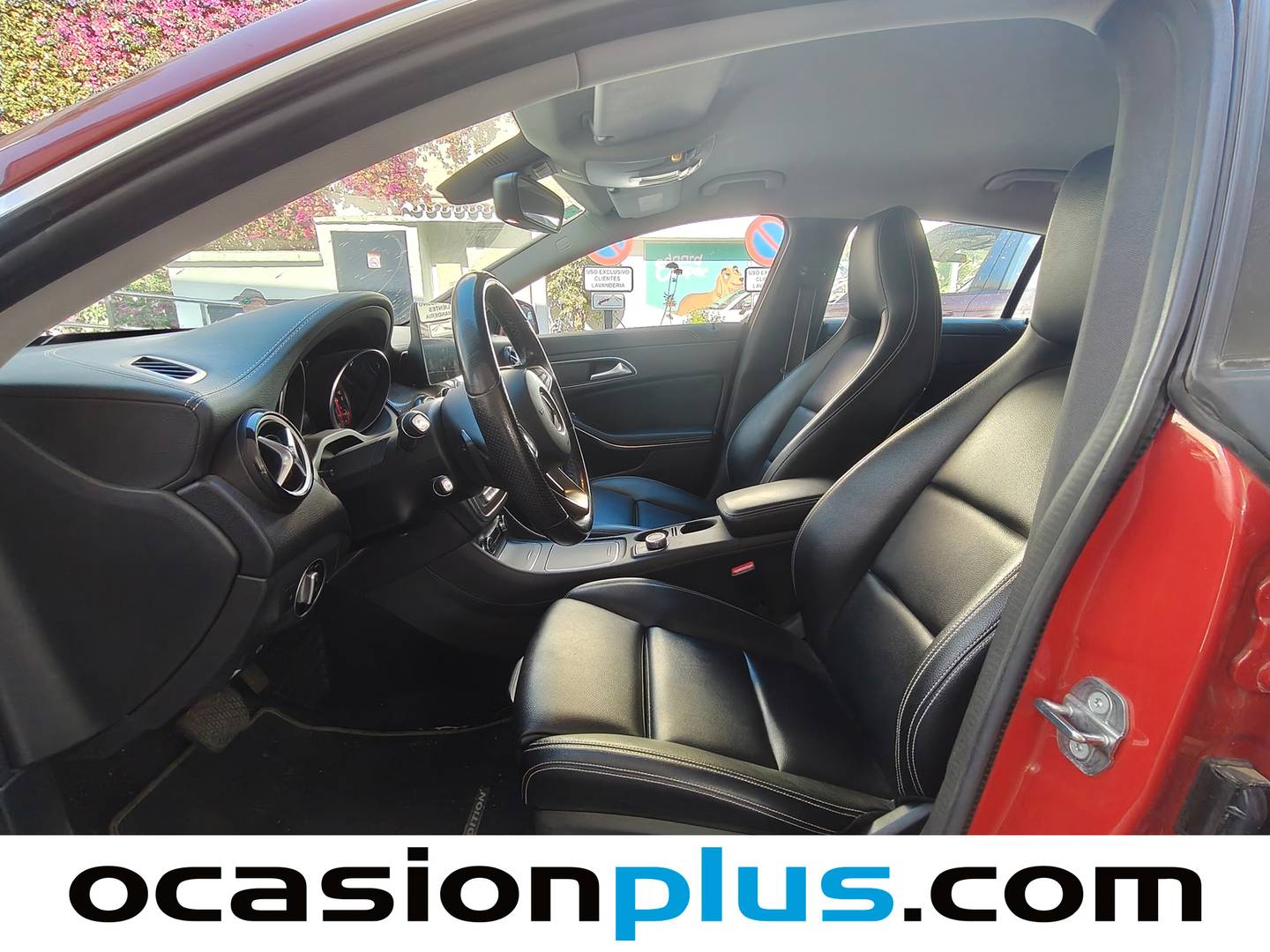 Foto asientos delanteros Mercedes CLA Mercedes CLA Shooting Brake 200 d (136 CV) Pack AMG