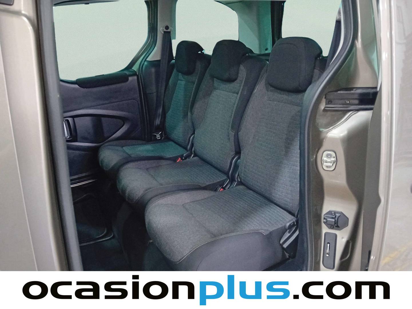 Foto asientos traseros Citroën Berlingo Citroën Berlingo Combi BlueHDi 100 XTR Plus (100 CV)