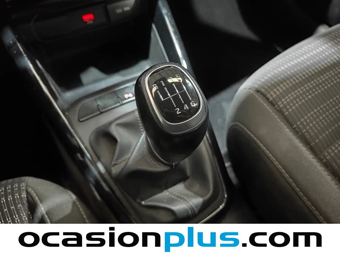 Foto KIA Stonic Kia Stonic 1.0 T-GDi MHEV Drive iMT  (100 CV)