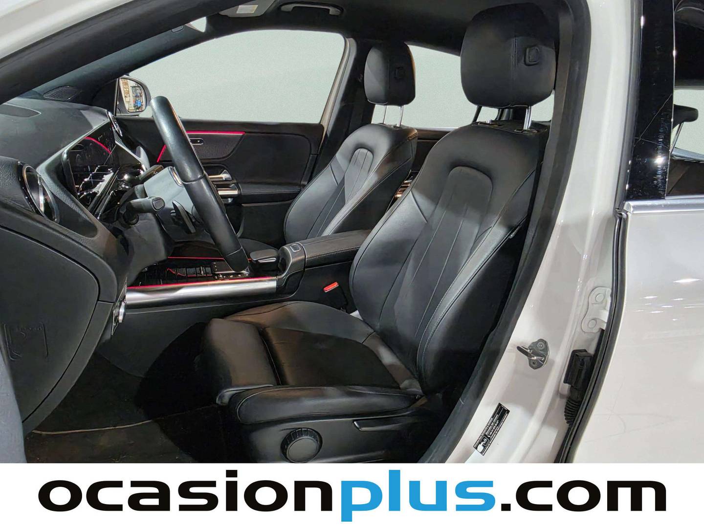 Foto asientos delanteros Mercedes GLA Mercedes GLA 200 D (150 CV)