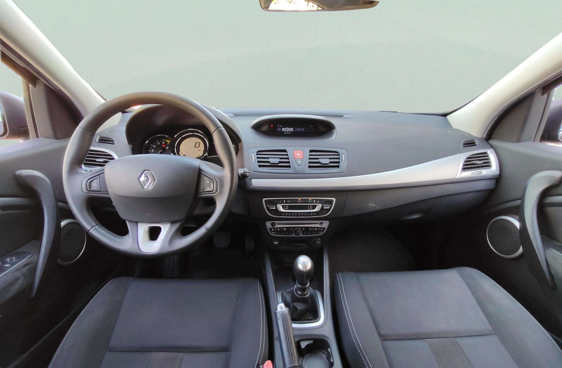 Renault Mégane TCe 180 Dynamique - foto 5