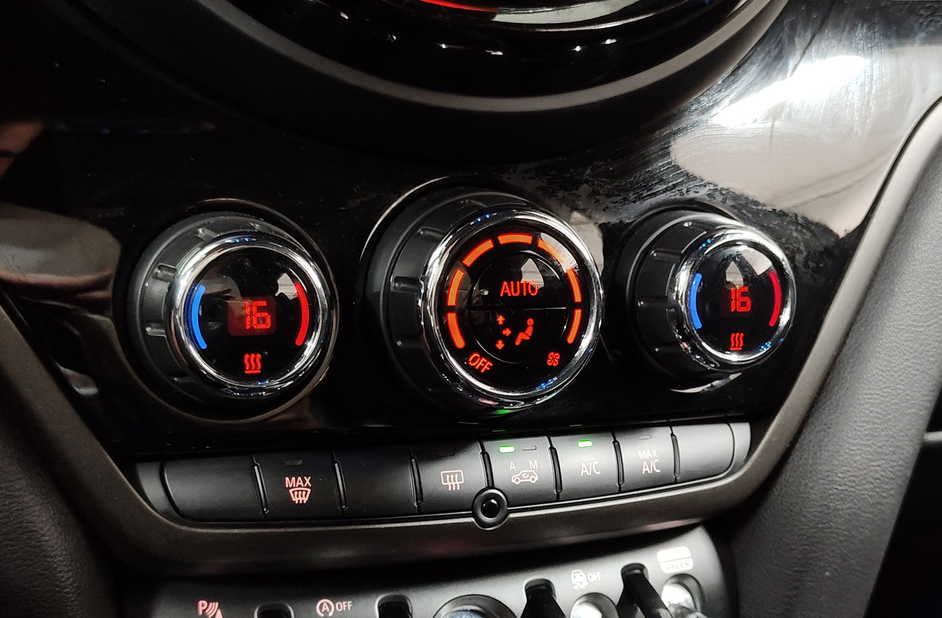 MINI Countryman Cooper D - foto 34