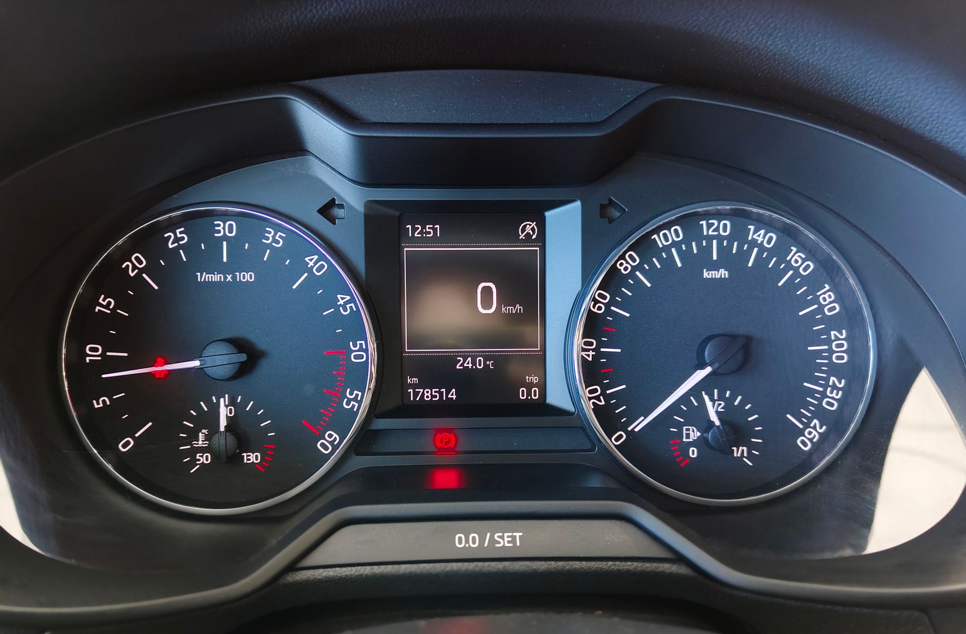Škoda Octavia 1.6 TDI CR Ambition - foto 20