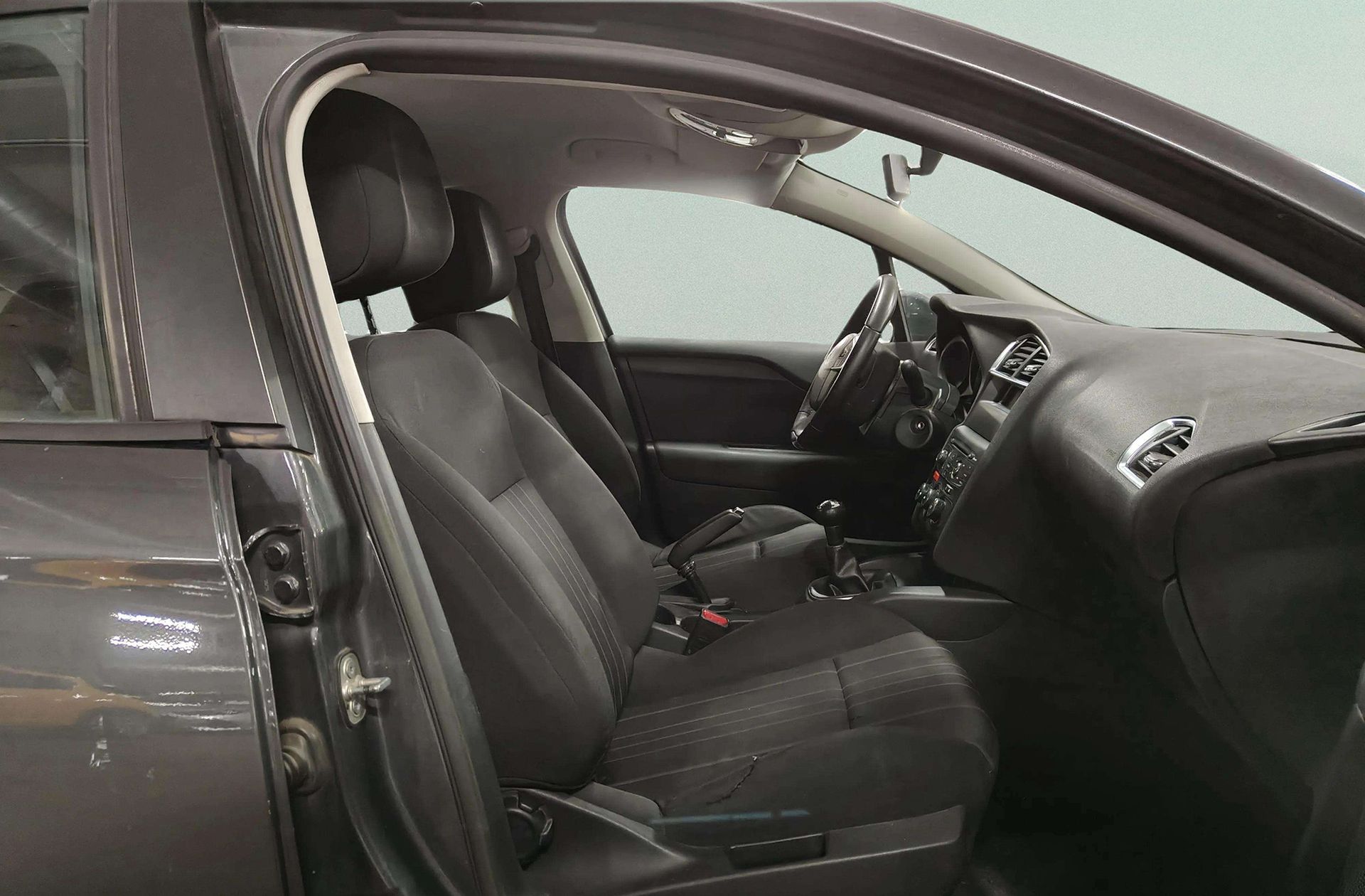 Citroën C4 1.6 HDi Tonic - foto 14