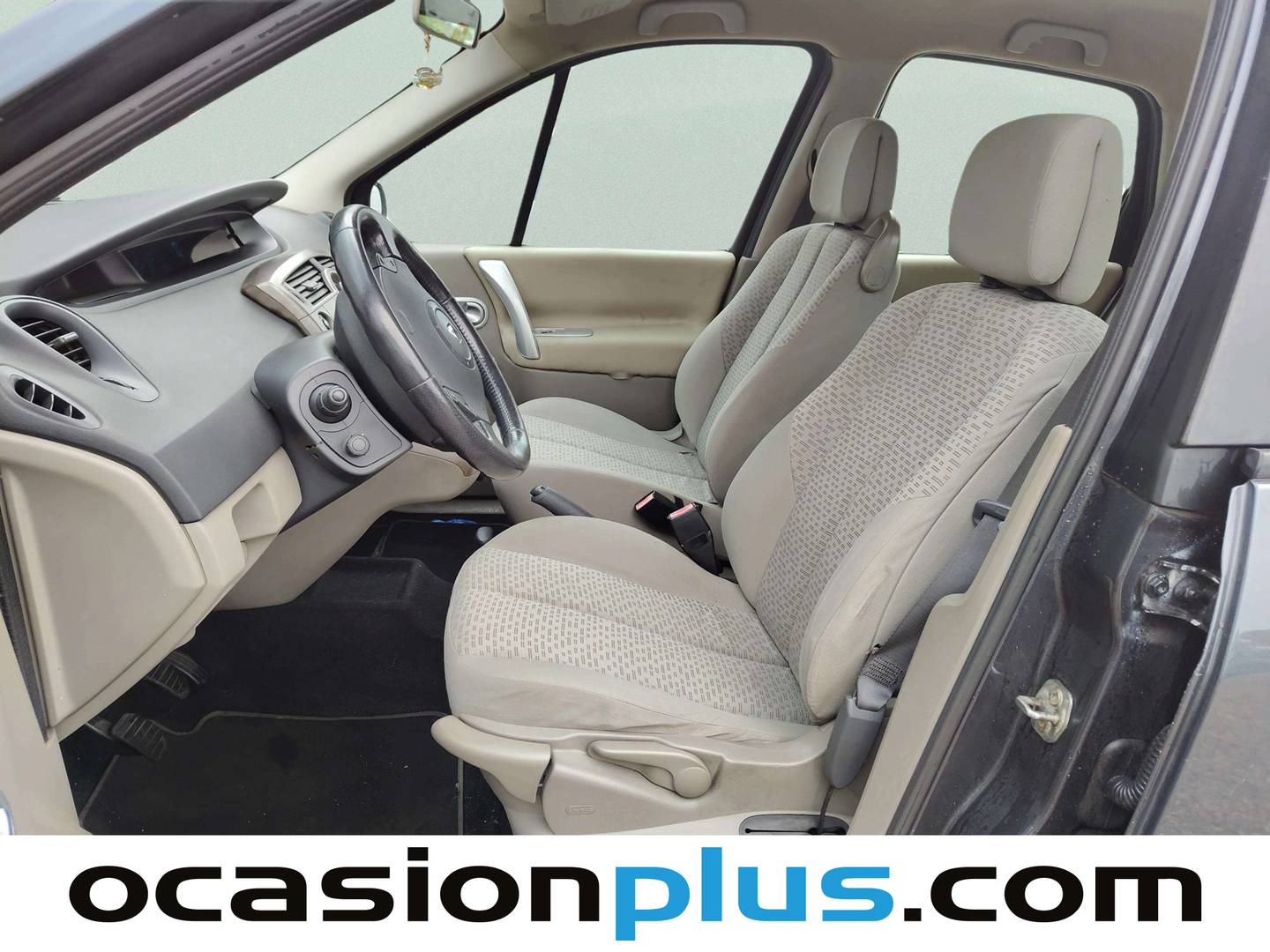 Foto asientos delanteros Renault Scénic Renault Scenic 1.5 dCi Emotion (105 CV)