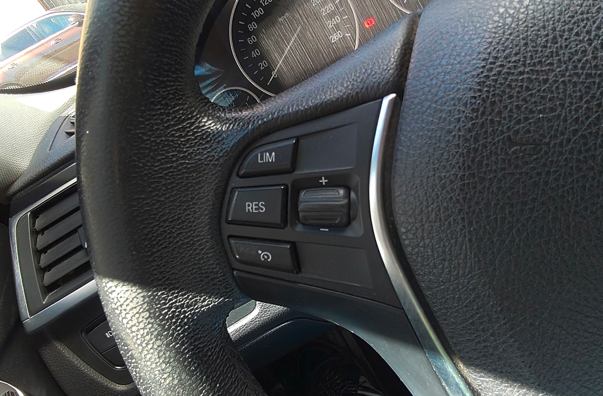 BMW Serie 3 318d Business - foto 29
