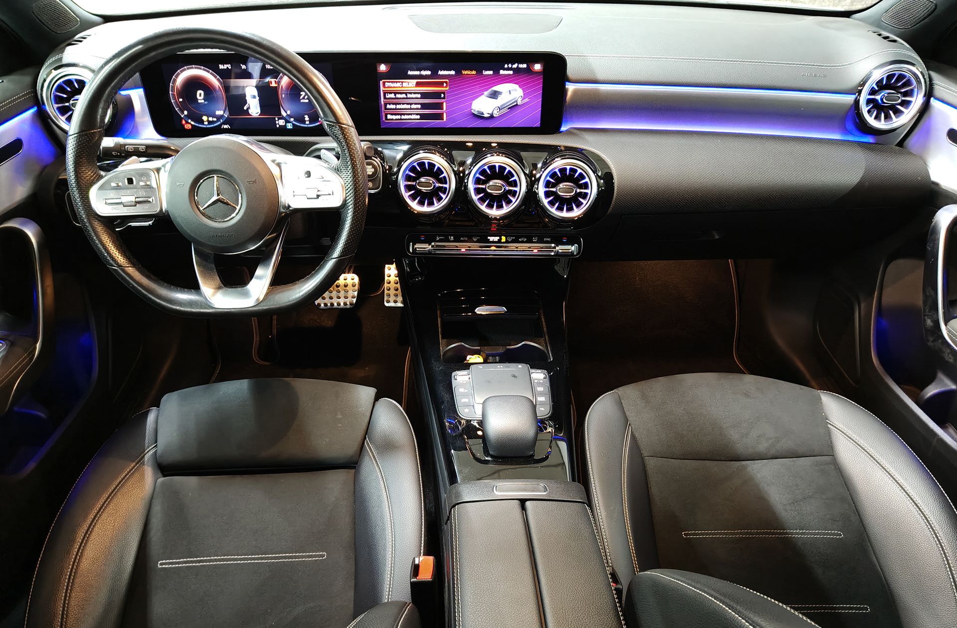 Mercedes-Benz Clase A 180 d Pack AMG - foto 7